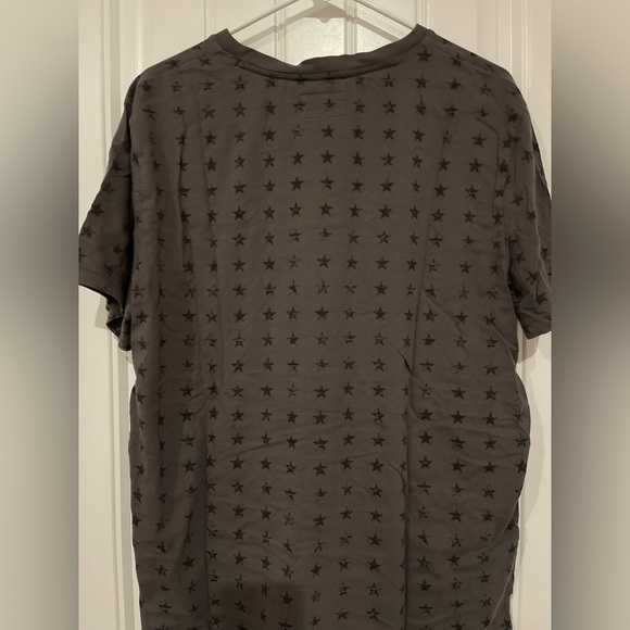 Express Men's Star Pattern Gray T-Shirt - Picture 7 of 7